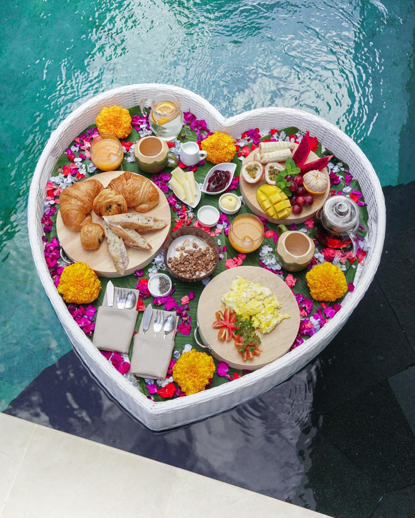 Adara Uluwatu